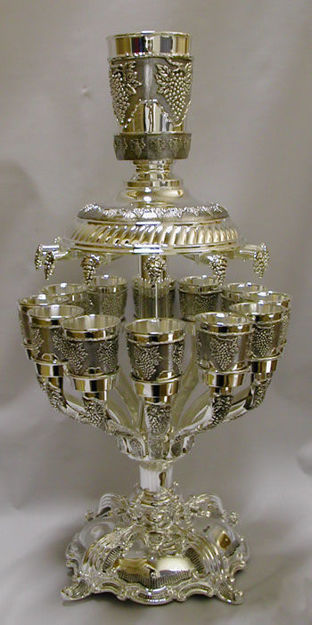 Picture of #712 Silver Plated 12 cup Wine Fountain